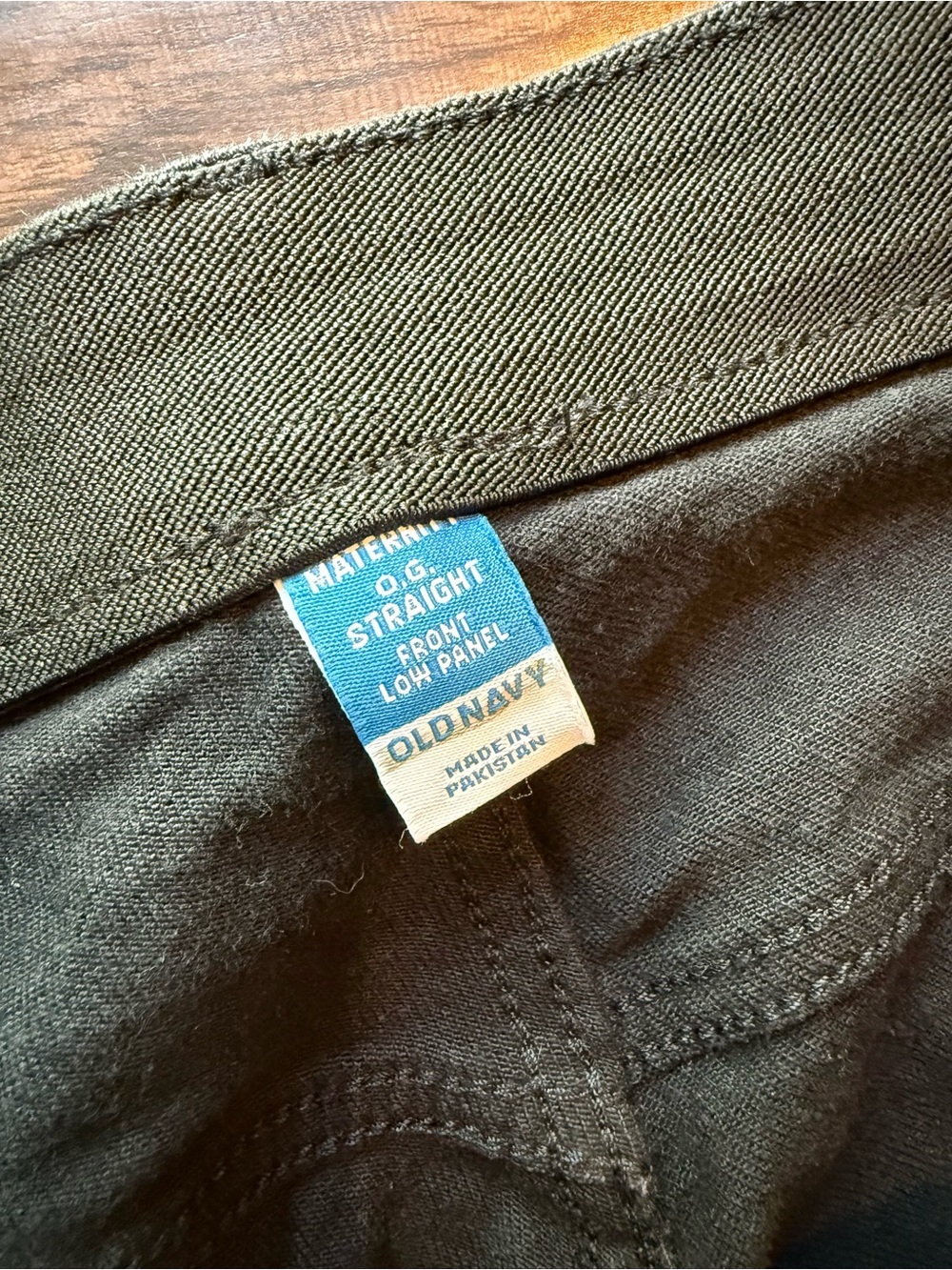 Maternity pants bundle - Picture 12 of 13